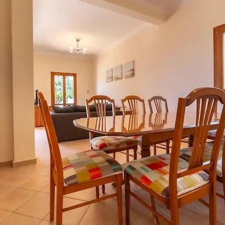 Katerina Bbq & Pool! Metaxáta