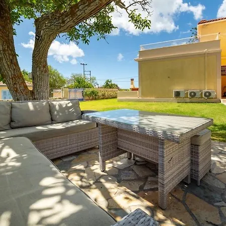 Katerina Bbq & Pool! * Metaxáta