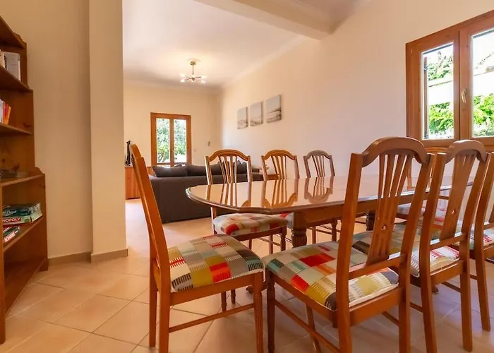 Katerina Bbq & Pool! Metaxáta