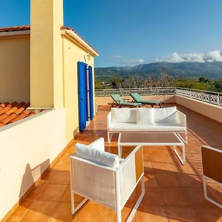 Вилла Katerina Bbq & Pool! Metaxata