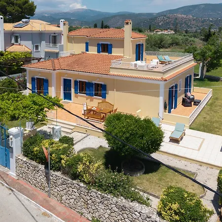 Katerina Bbq & Pool! Villa